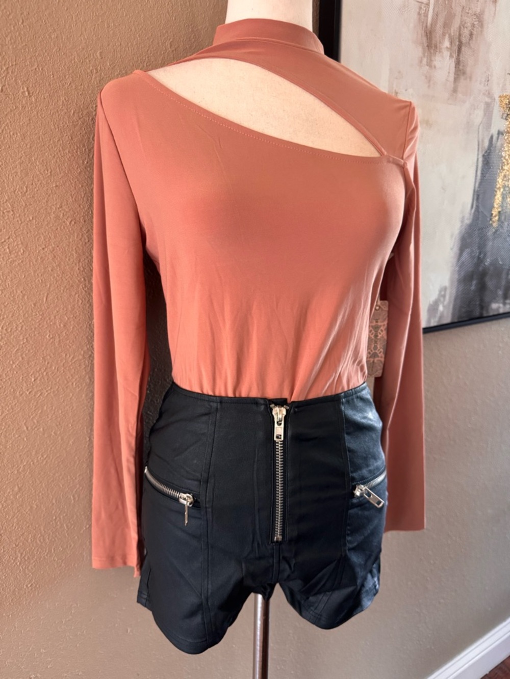IRIS/HAUTE MONDE Long Sleeve Cutout Bodysuit - Dusty Rose - Picture 8 of 10
